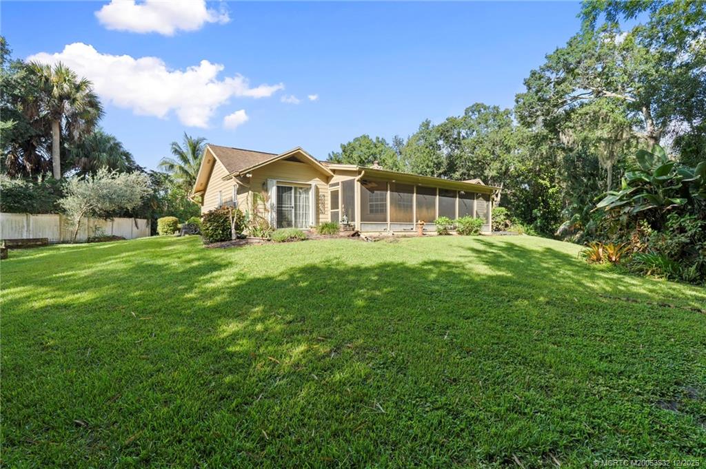 Palm City, Florida 34990, United States, 3 Bedrooms Bedrooms, ,2 BathroomsBathrooms,Residential,Active,250266