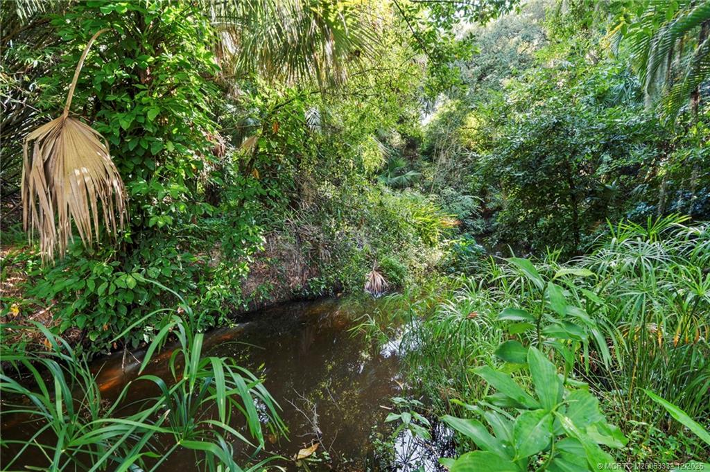 Palm City, Florida 34990, United States, 3 Bedrooms Bedrooms, ,2 BathroomsBathrooms,Residential,Active,250266