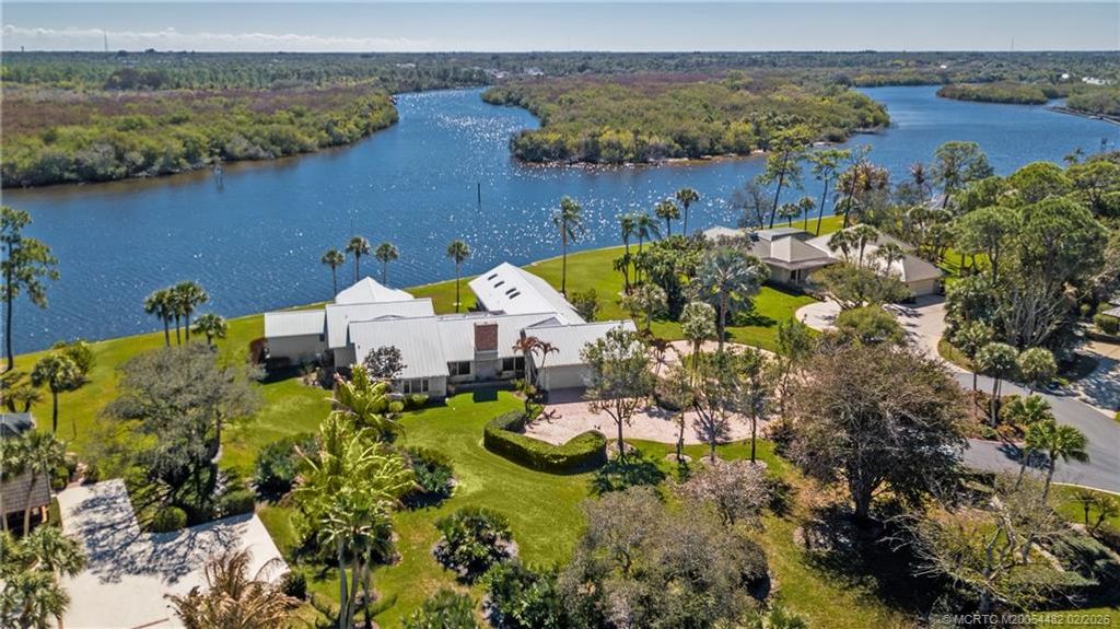 Photo of 525 SW Perth Place, Palm City, FL 34990 (MLS # M20054482)