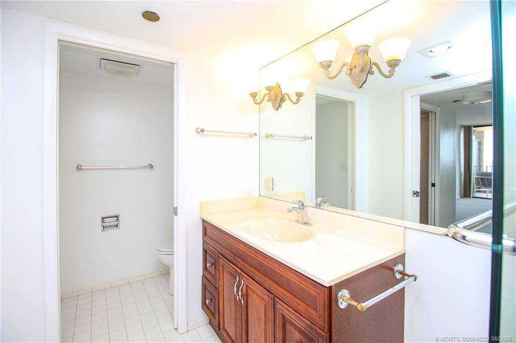 Jensen Beach, Florida 34957, United States, 2 Bedrooms Bedrooms, ,2 BathroomsBathrooms,Residential,Active,24056