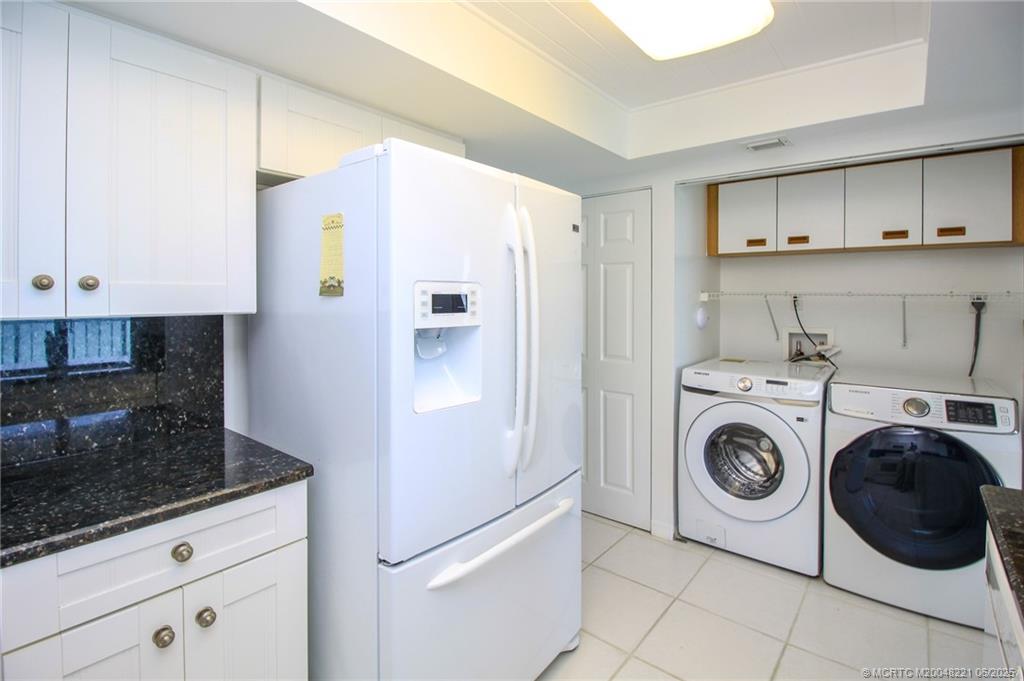 Jensen Beach, Florida 34957, United States, 2 Bedrooms Bedrooms, ,2 BathroomsBathrooms,Residential,Active,24056