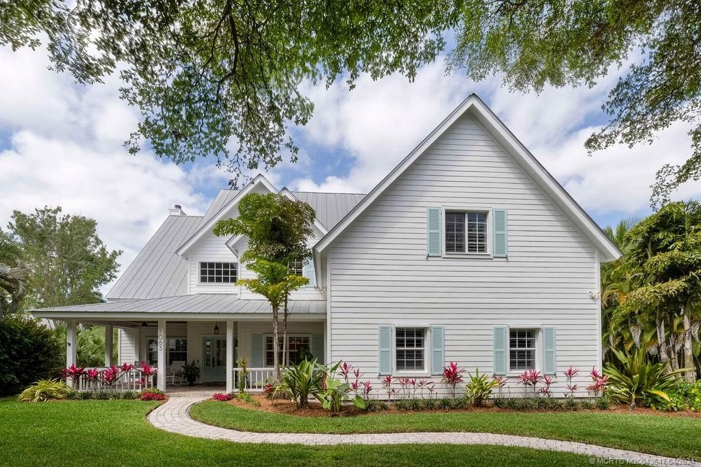 Photo of 1063 SW Keats Avenue, Palm City, FL 34990 (MLS # M20043647)