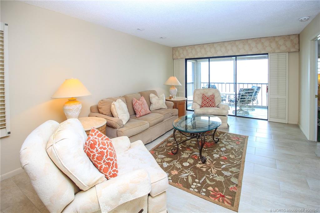 Stuart, Florida 34996, United States, 2 Bedrooms Bedrooms, ,2 BathroomsBathrooms,Residential,Active,199564