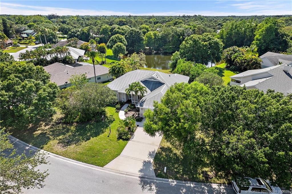 Photo of 579 SE Meadow Wood Way, Stuart, FL 34997 (MLS # M20050688)