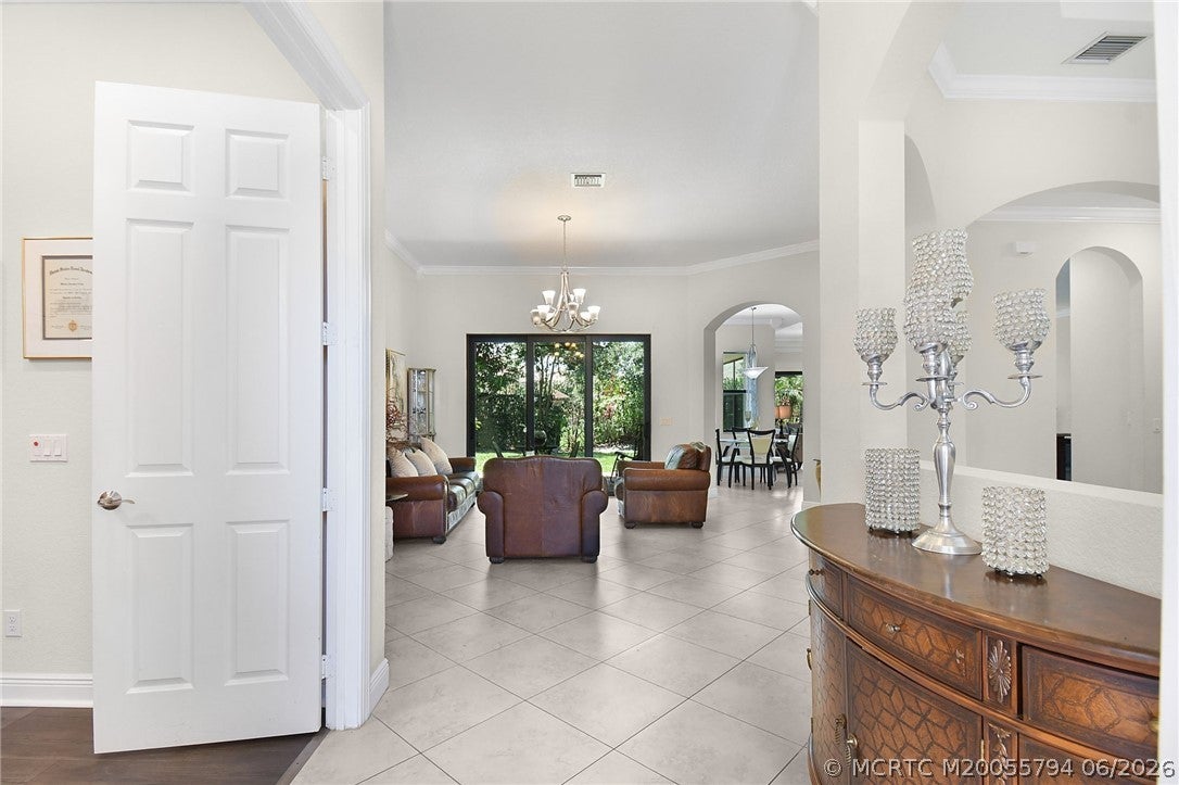 2276 NW Diamond Creek Way