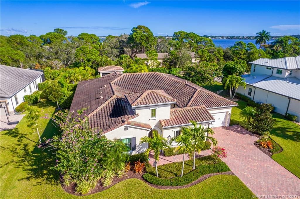 Photo of 3026 NW Radcliffe Way, Palm City, FL 34990 (MLS # M20041882)