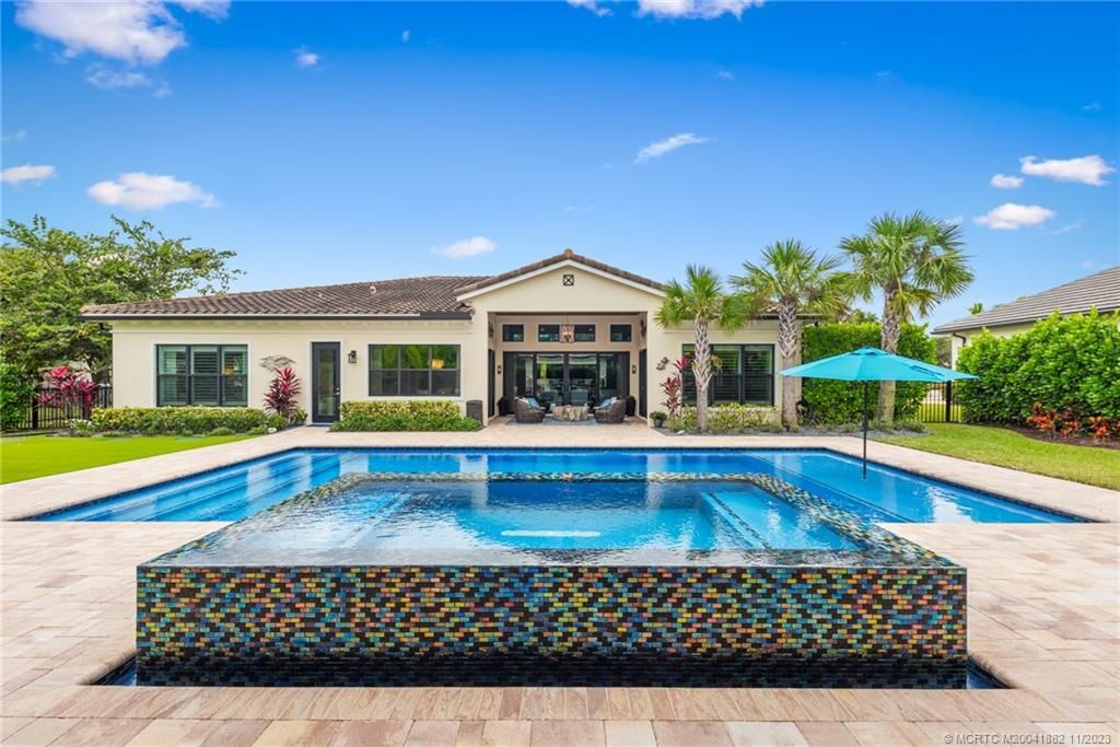 Photo of 3026 NW Radcliffe Way, Palm City, FL 34990 (MLS # M20041882)