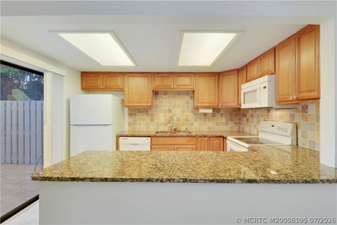 Townhouse For Rent - 3836 SE Jefferson Street<br/> Martin County, Stuart, FL 34997