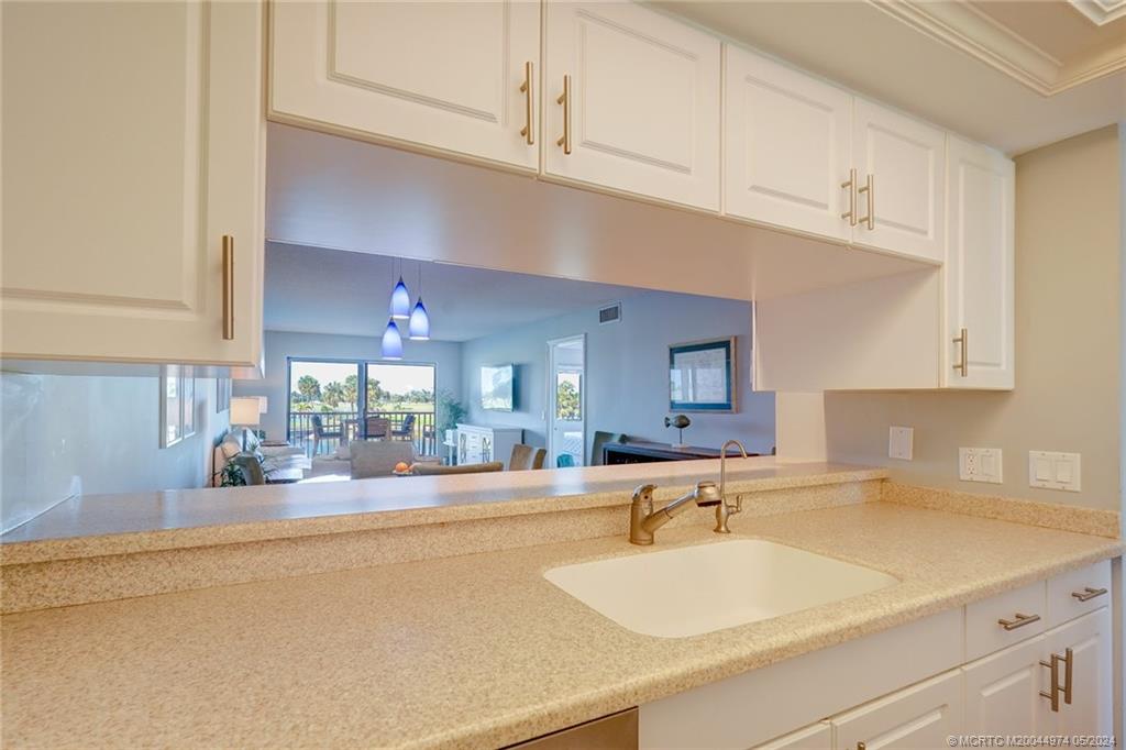 Stuart, Florida 34996, United States, 2 Bedrooms Bedrooms, ,2 BathroomsBathrooms,Residential,Active,57847