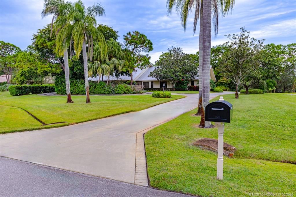 Photo of 4651 SW Branch Terrace W, Palm City, FL 34990 (MLS # M20054728)