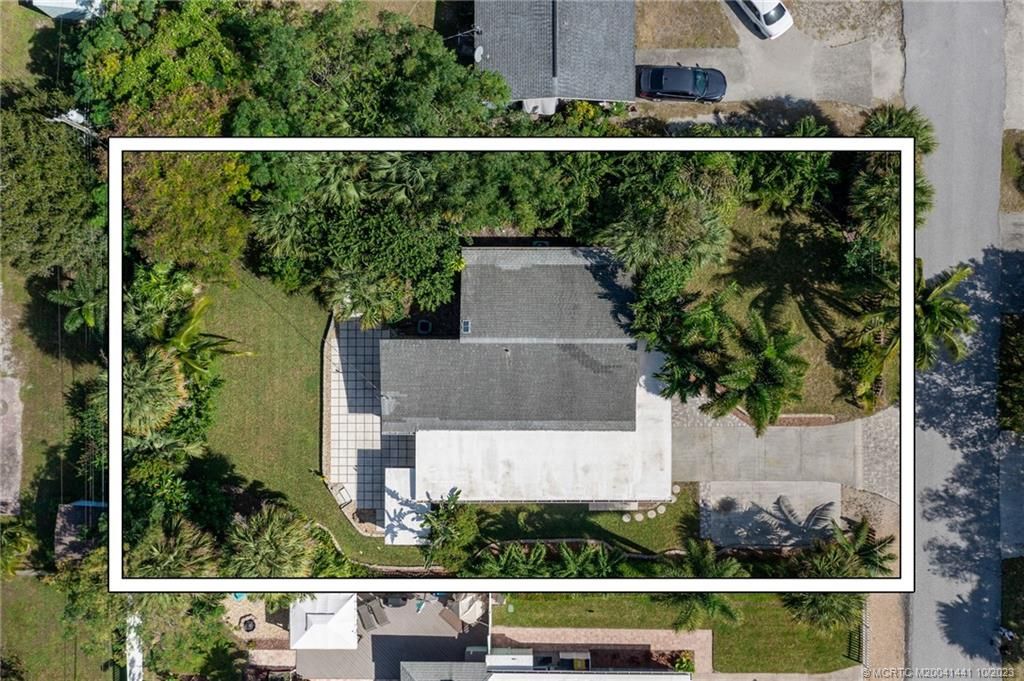 Photo of 1643 NE Orion Street, Jensen Beach, FL 34957 (MLS # M20041441)