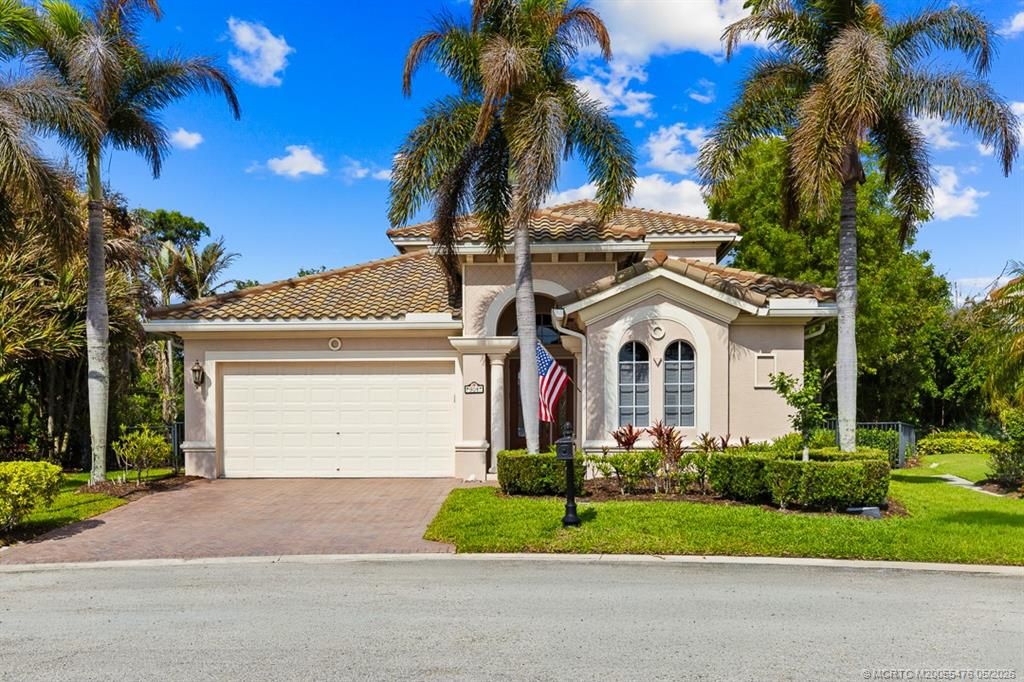 Photo of 904 SW Pebble Lane, Palm City, FL 34990 (MLS # M20055476)