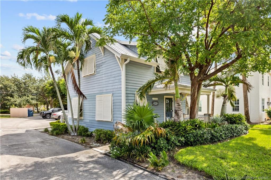 Photo of 725 SE 5th Street, Stuart, FL 34994 (MLS # M20056518)