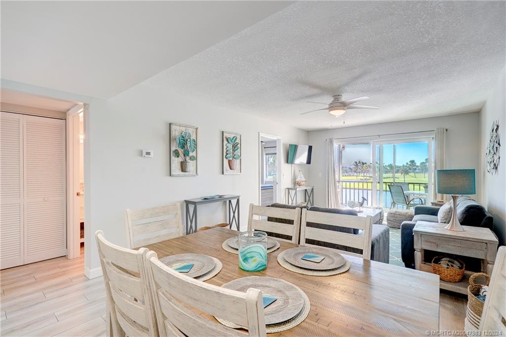 Stuart, Florida 34996, United States, 2 Bedrooms Bedrooms, ,2 BathroomsBathrooms,Residential,Active,27813