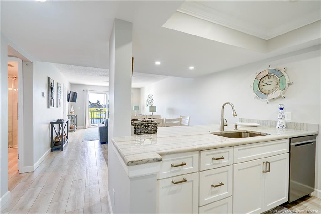 Stuart, Florida 34996, United States, 2 Bedrooms Bedrooms, ,2 BathroomsBathrooms,Residential,Active,27813