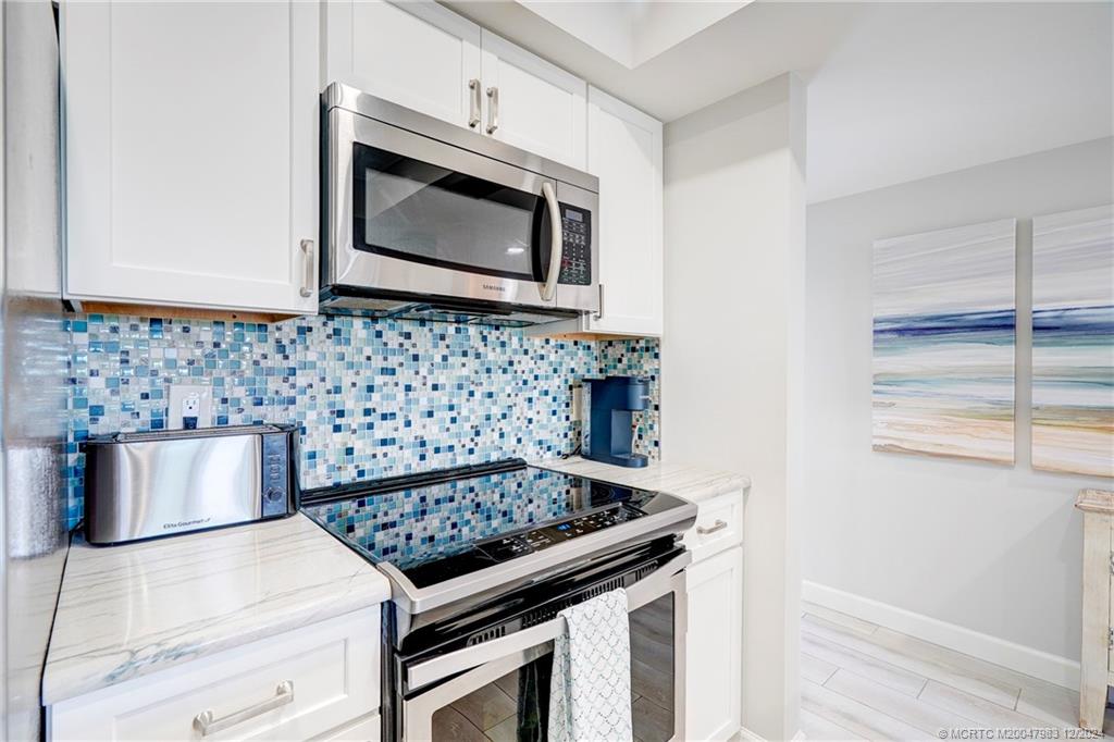 Stuart, Florida 34996, United States, 2 Bedrooms Bedrooms, ,2 BathroomsBathrooms,Residential,Active,27813