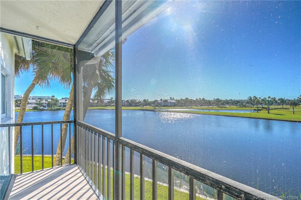 Stuart, Florida 34996, United States, 2 Bedrooms Bedrooms, ,2 BathroomsBathrooms,Residential,Active,27813