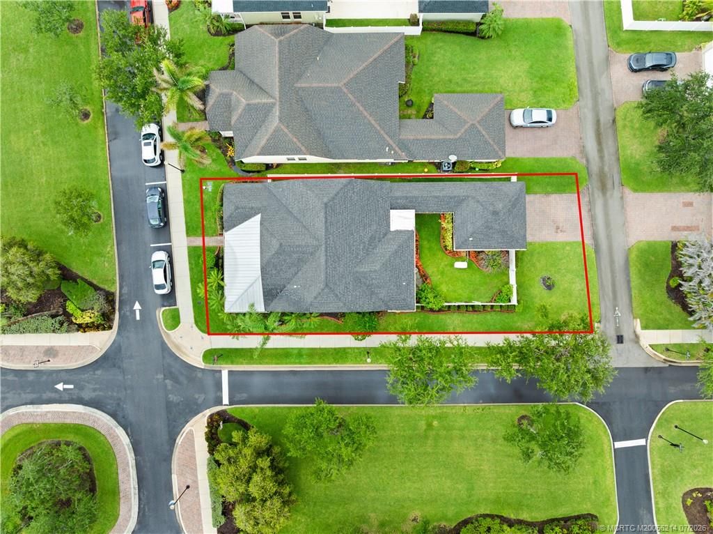 Photo of 10582 SW Westlawn Boulevard, Port Saint Lucie, FL 34987 (MLS # M20056214)