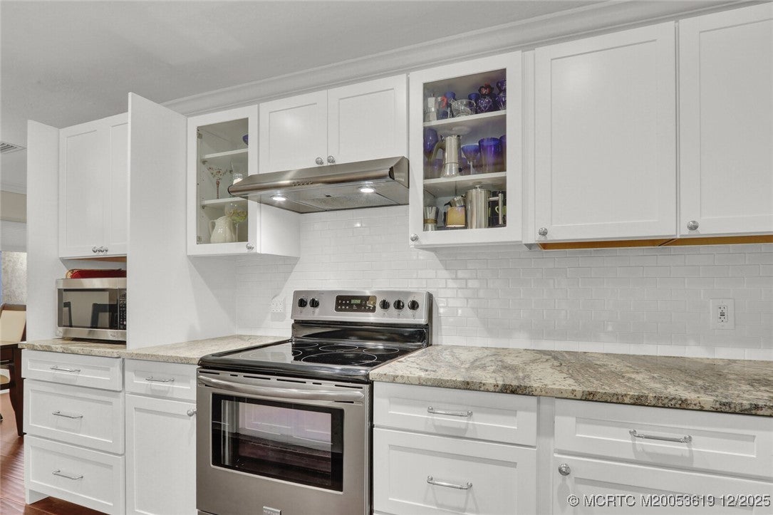 3060 SE Darien Road