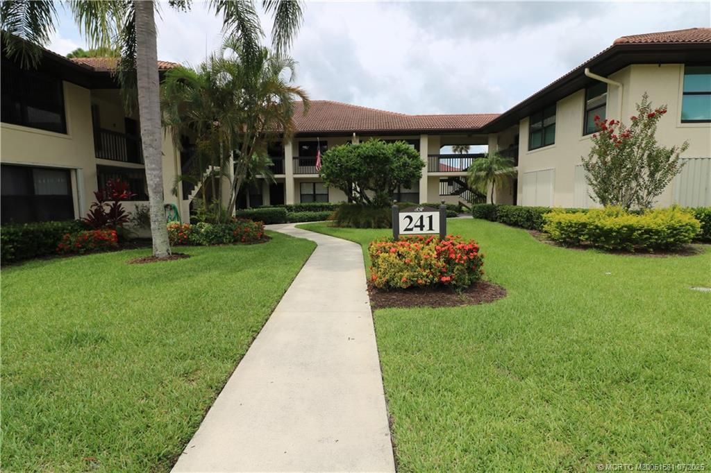 Photo of 241 SW South River Drive #106, Stuart, FL 34997 (MLS # M20051581)