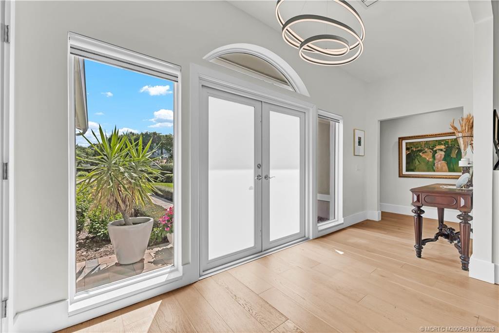 2024 NW Laurel Oak Lane