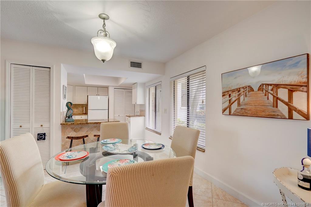 Fort Pierce, Florida 34949, United States, 1 Bedroom Bedrooms, ,1 BathroomBathrooms,Residential,Active,29667