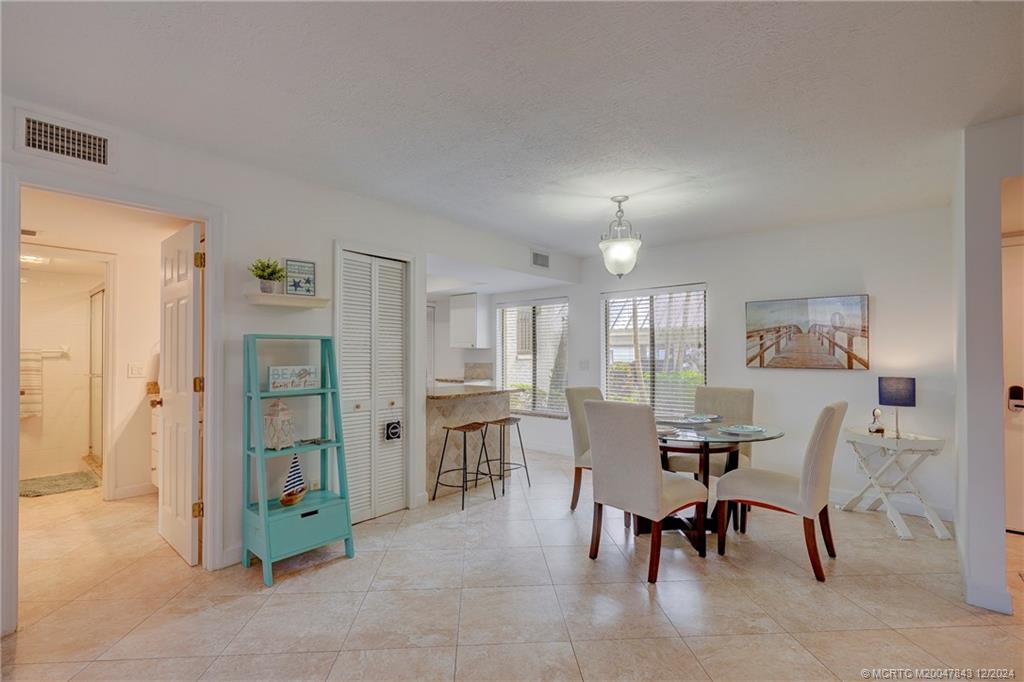 Fort Pierce, Florida 34949, United States, 1 Bedroom Bedrooms, ,1 BathroomBathrooms,Residential,Active,29667