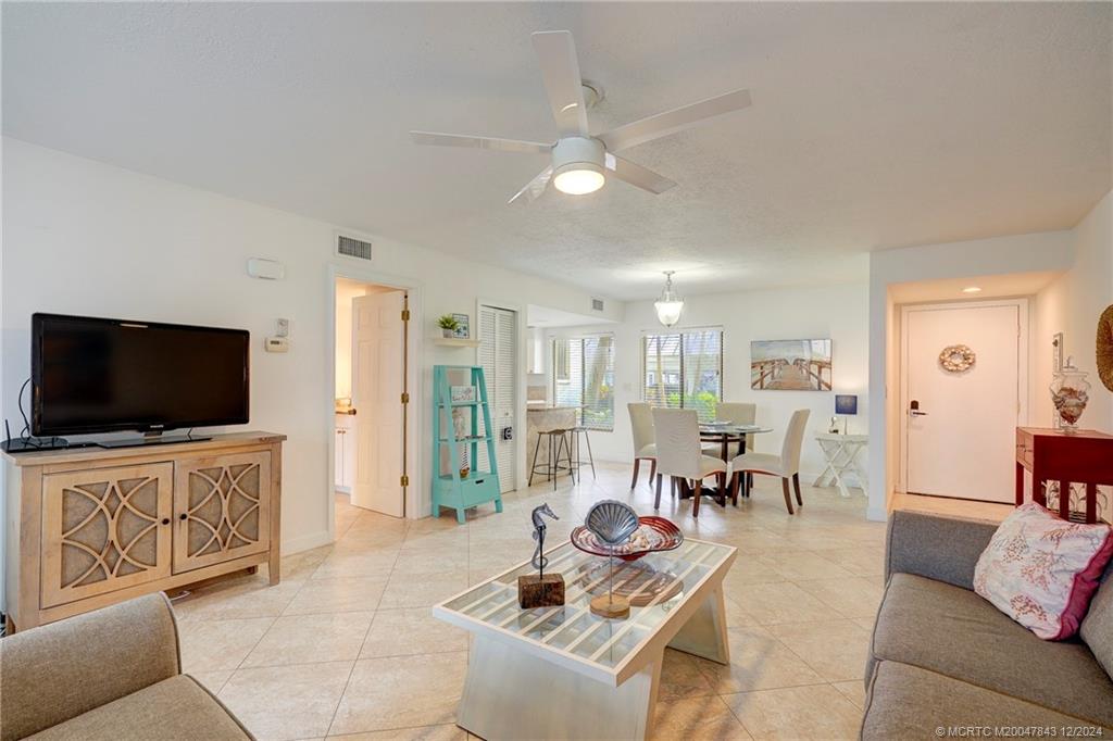 Fort Pierce, Florida 34949, United States, 1 Bedroom Bedrooms, ,1 BathroomBathrooms,Residential,Active,29667