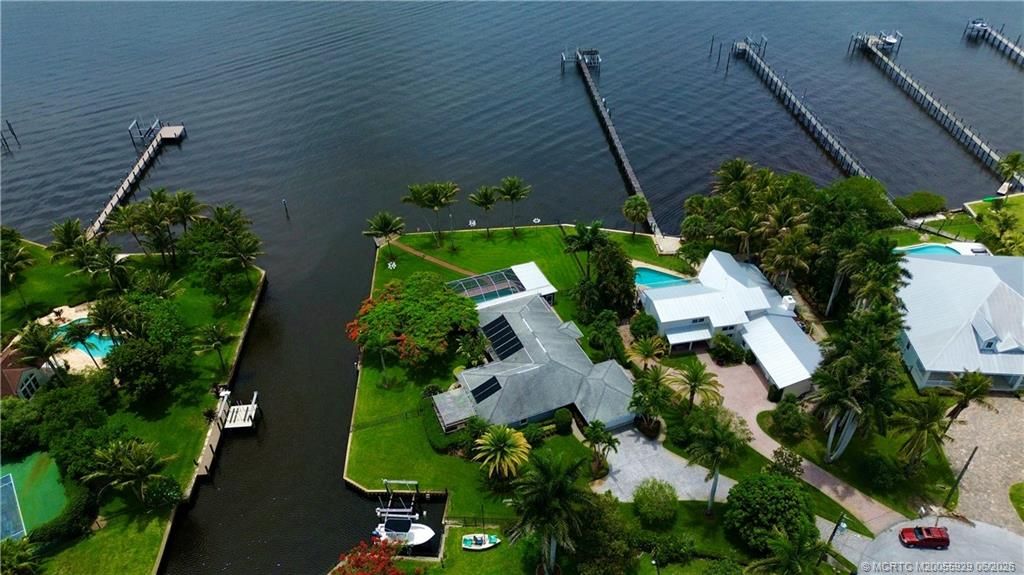 Photo of 1910 NW Cove Circle, Stuart, FL 34994 (MLS # M20055929)