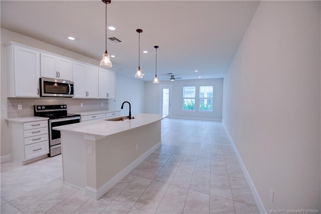 Photo of 1859 SE Tarni Way, Stuart, FL 34996 (MLS # M20044877)