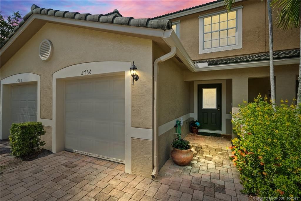 Photo of 2766 SE Birmingham Drive, Stuart, FL 34994 (MLS # M20040861)