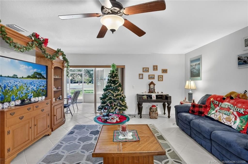 Photo of 2084 SE Wild Meadow Circle #2084, Port Saint Lucie, FL 34952 (MLS # M20053594)