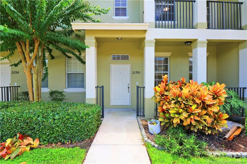 Photo of 2190 SE Destin Drive, Port Saint Lucie, FL 34952 (MLS # M20040525)