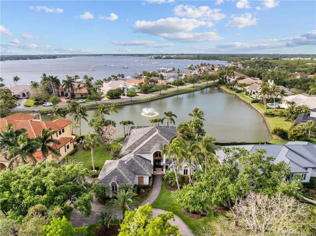 Photo of 560 SW Bay Pointe Circle, Palm City, FL 34990 (MLS # M20049836)