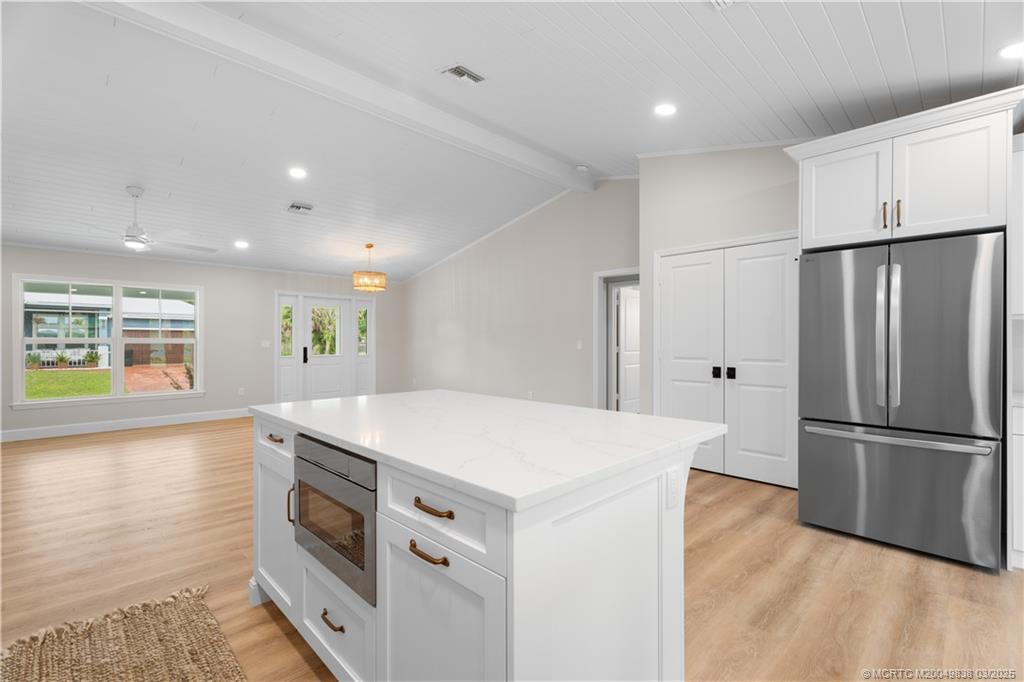 845 SW 34th Terrace