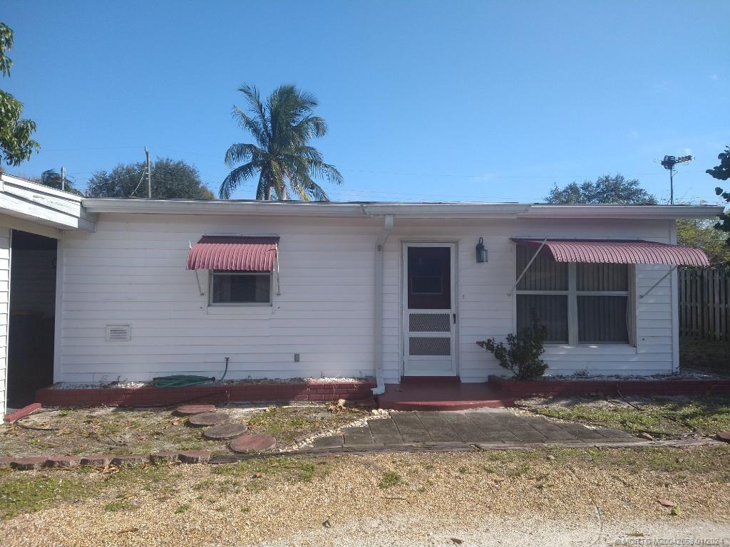 Photo of 1581 NE Maureen Court, Jensen Beach, FL 34957 (MLS # M20042658)