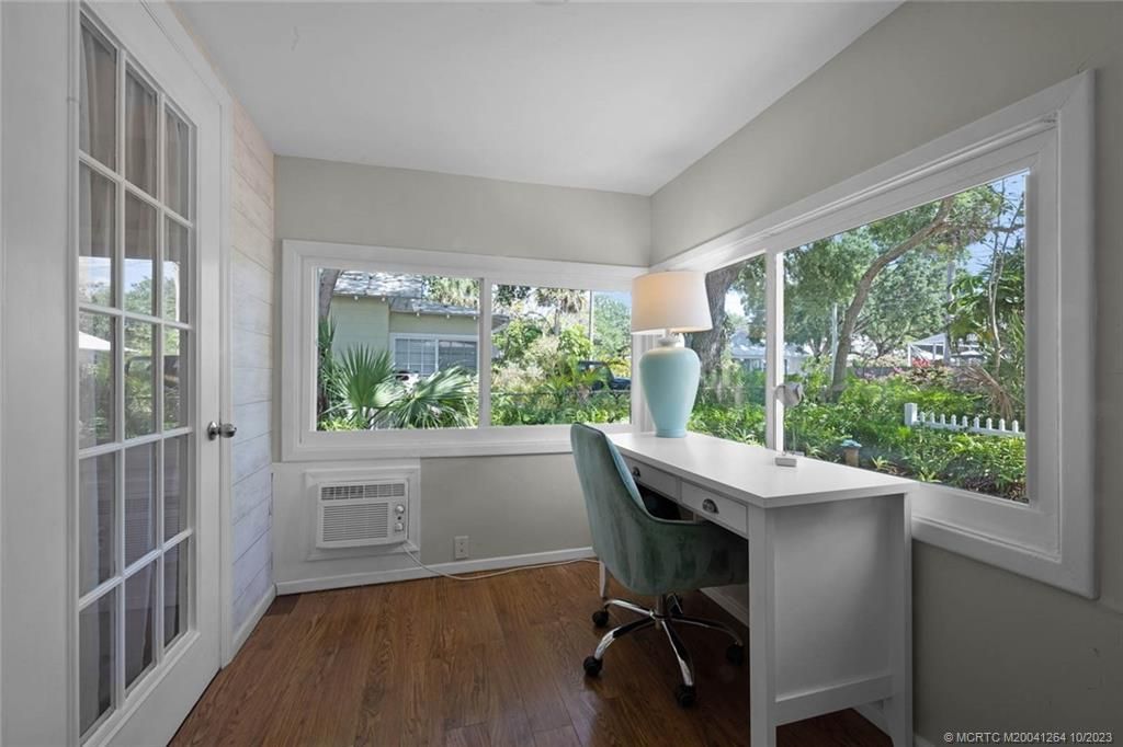 Photo of 542 SW Halpatiokee Street, Stuart, FL 34994 (MLS # M20041264)