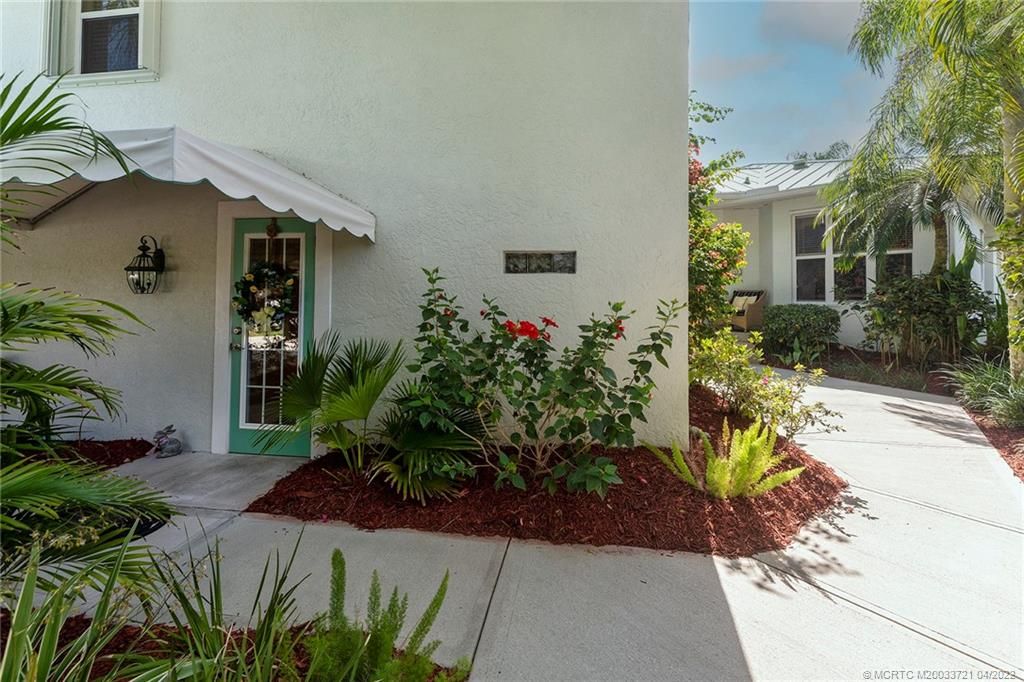 Photo of 750 SW Tanglewood Trail, Stuart, FL 34997 (MLS # M20033721)