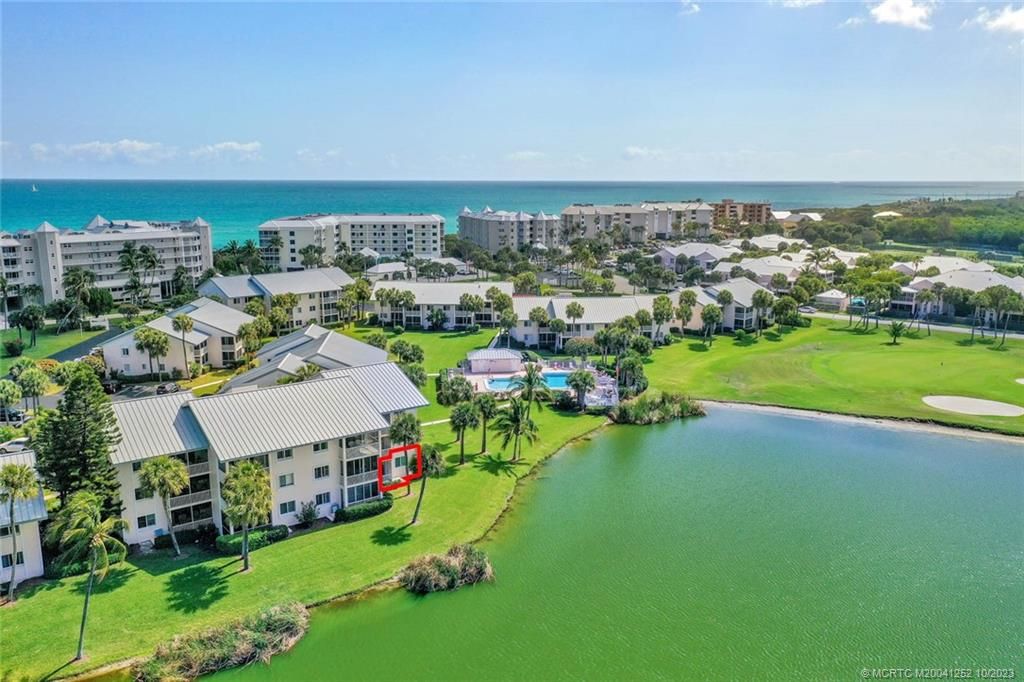 Photo of 544 NE Plantation Road #4701, Stuart, FL 34996 (MLS # M20041252)