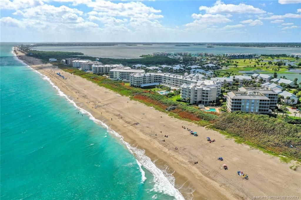 Photo of 544 NE Plantation Road #4701, Stuart, FL 34996 (MLS # M20041252)