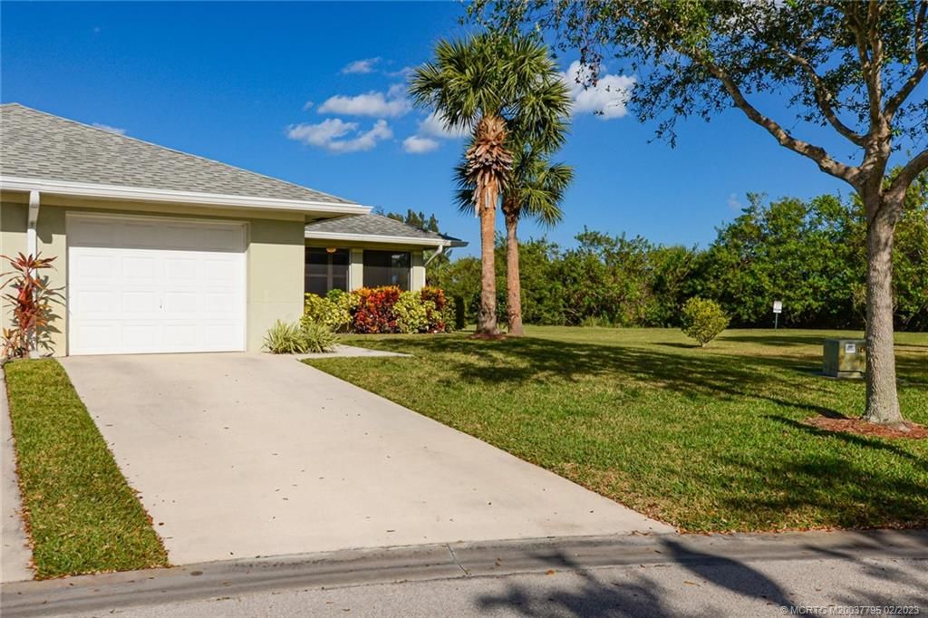 Photo of 1788 N Dovetail Drive #C, Fort Pierce, FL 34982 (MLS # M20037795)