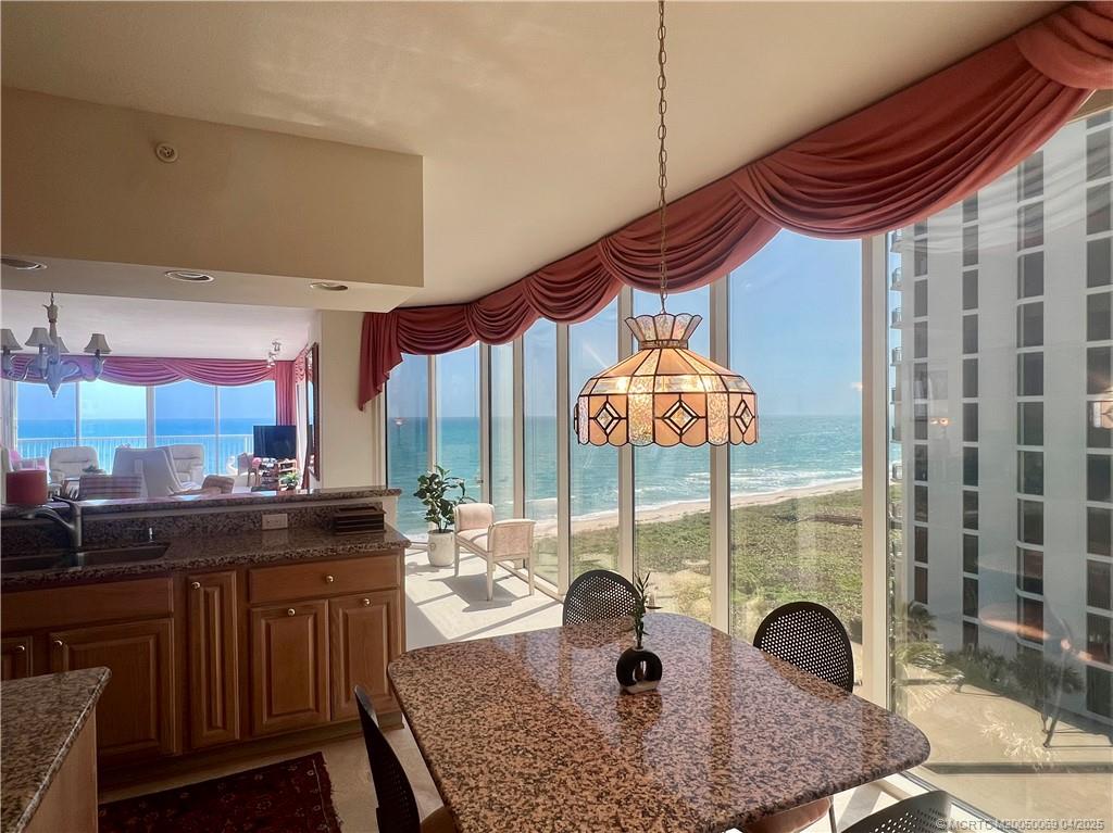 4400 N Highway A1a 8S