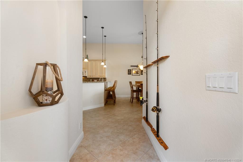2394 SW Island Creek Trail