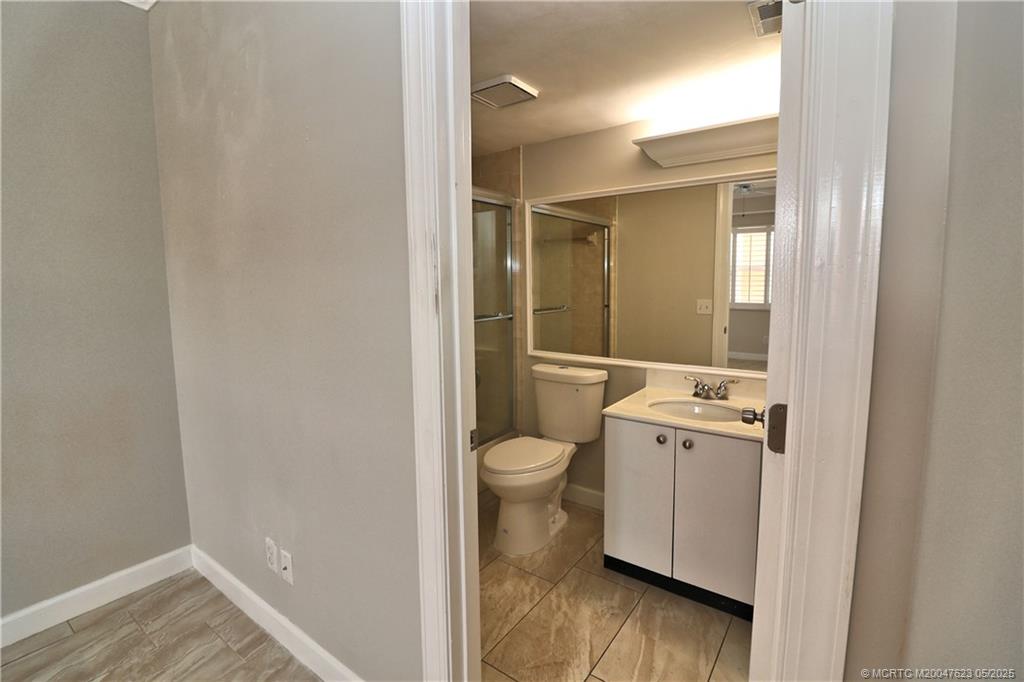 Stuart, Florida 34996, United States, 2 Bedrooms Bedrooms, ,2 BathroomsBathrooms,Residential,Active,32776