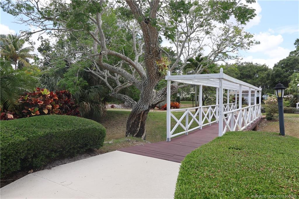 Stuart, Florida 34996, United States, 2 Bedrooms Bedrooms, ,2 BathroomsBathrooms,Residential,Active,32776