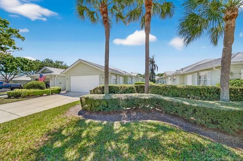 Photo of 2806 SW Ridgewood Place, Palm City, FL 34990 (MLS # M20054924)