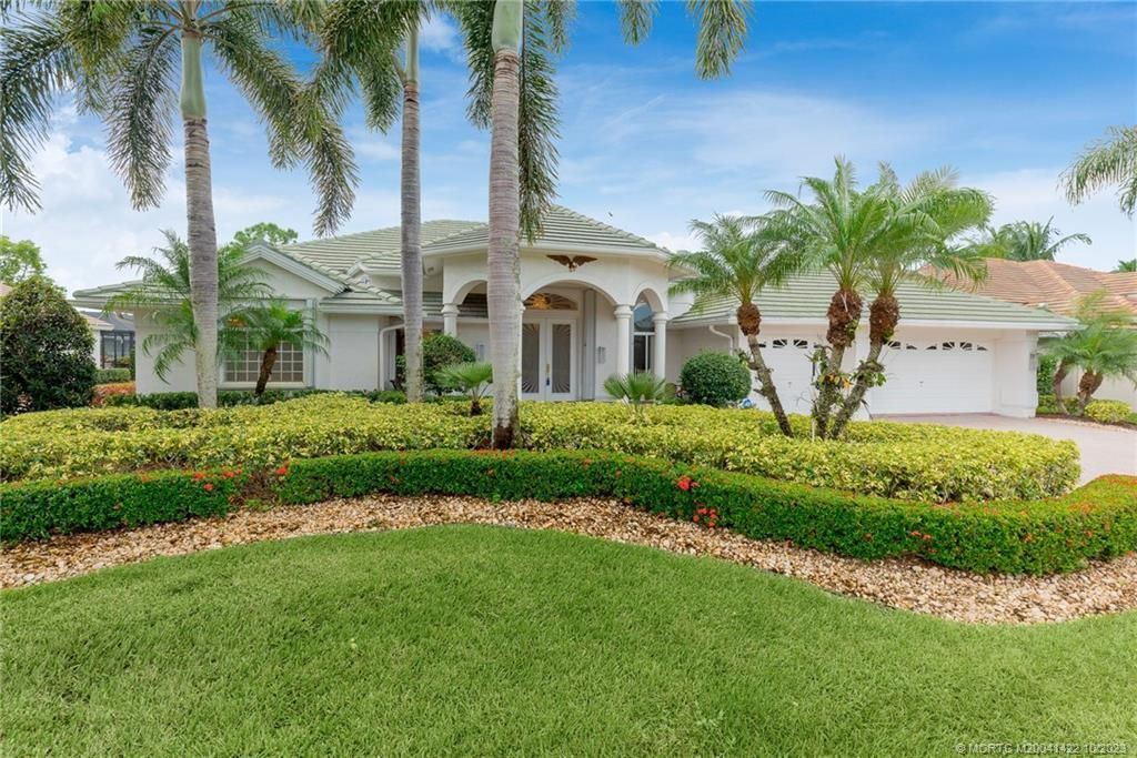 Photo of 5188 SW Hammock Creek Drive SW, Palm City, FL 34957 (MLS # M20041422)