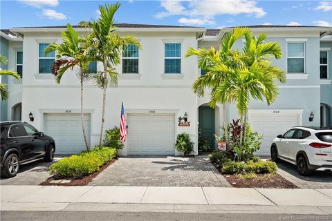 Photo of 1806 SE Ocean Cove Way, Stuart, FL 34996 (MLS # M20051568)