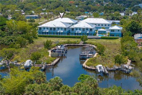 Photo of 4692 SE Manatee Way, Stuart, FL 34997 (MLS # M20050728)