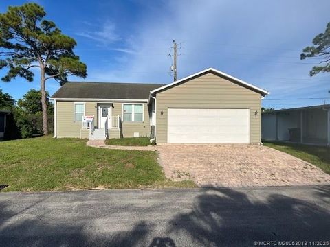 Photo of 6298 S Ash Lane, Lantana, FL 33462 (MLS # M20053013)